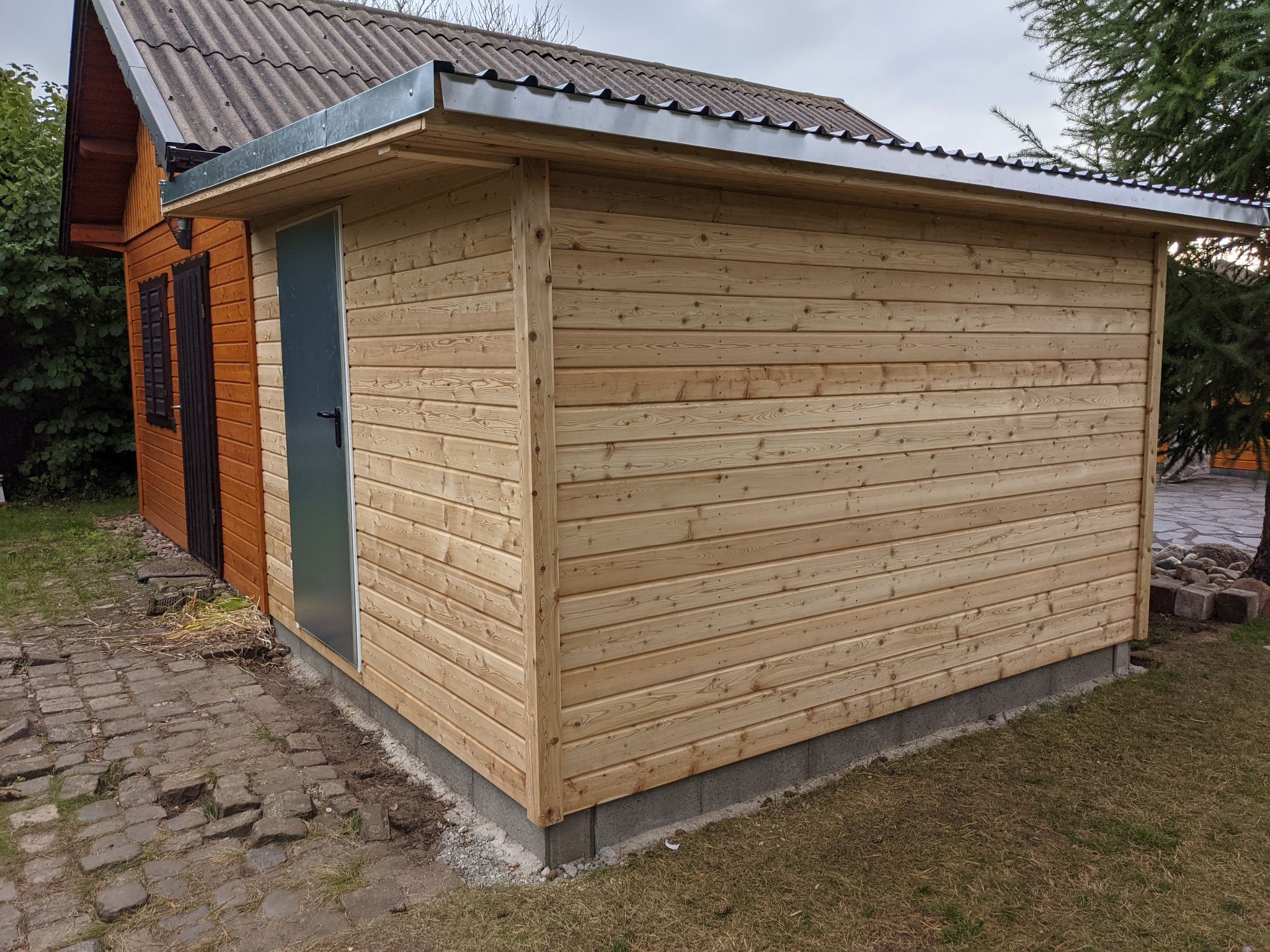 Carport oder Anbau aus Holz